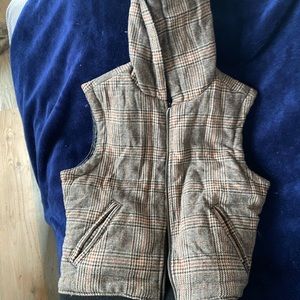 Ladies vest. Warm . Barely worn. Like new